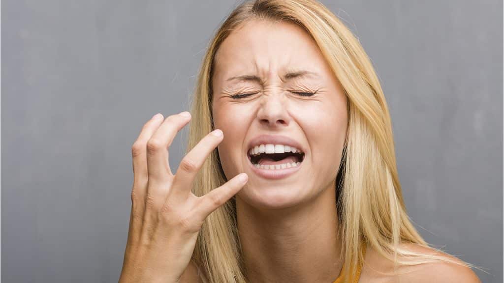 8 Hábitos que pueden dañar la piel del rostro
